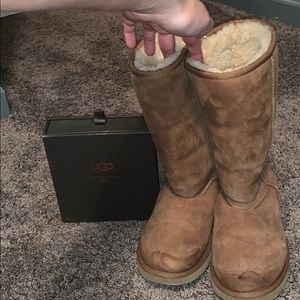 Used Ugg boots with Cleaner Kit